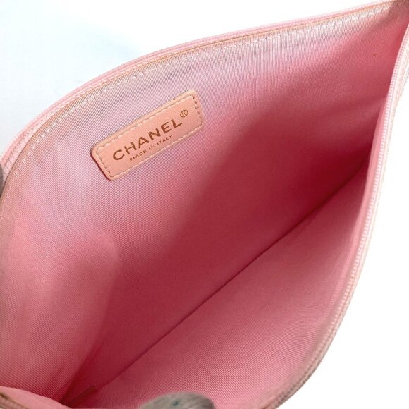CHANEL Pink Shoulder Bag - Picture 14 of 16